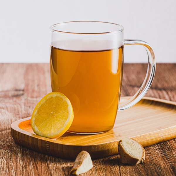 Uklidňující čaj s citronem a zázvorem